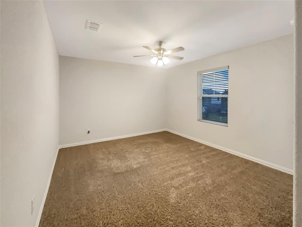 524 Fox Ridge Drive Property Photo 15