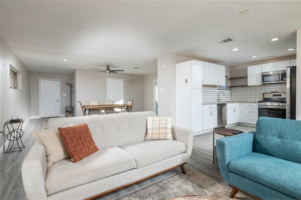 6423 Allena Lane Property Photo
