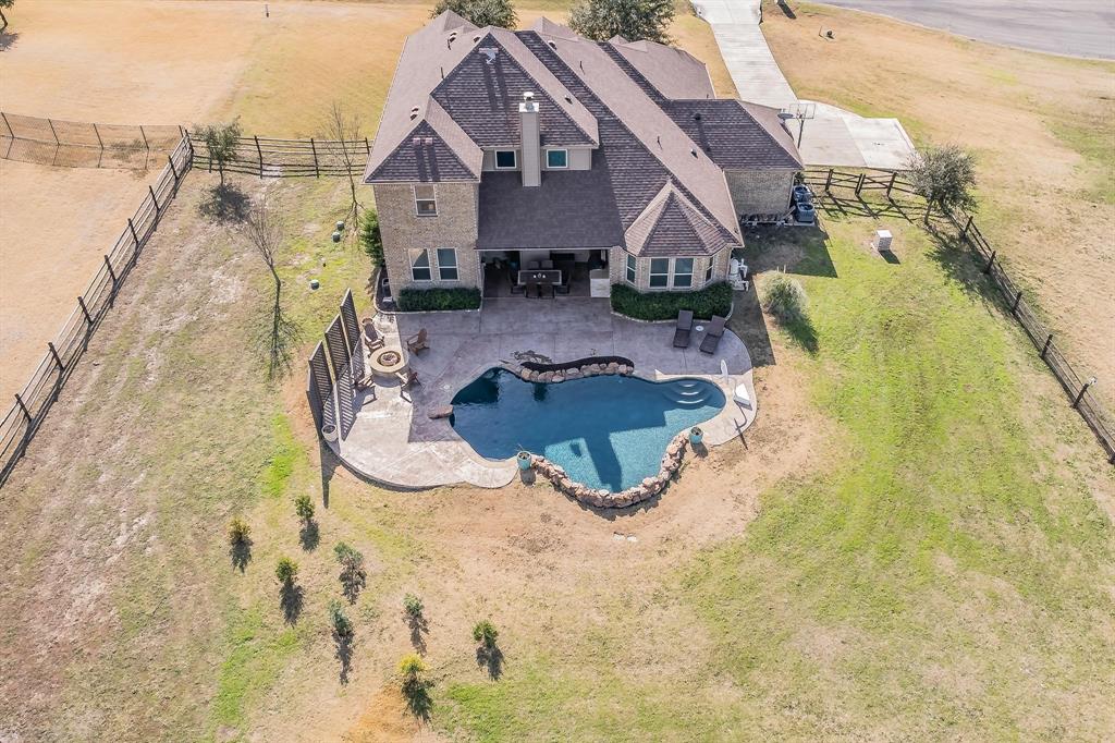 118 Daily Double Drive Property Photo 1