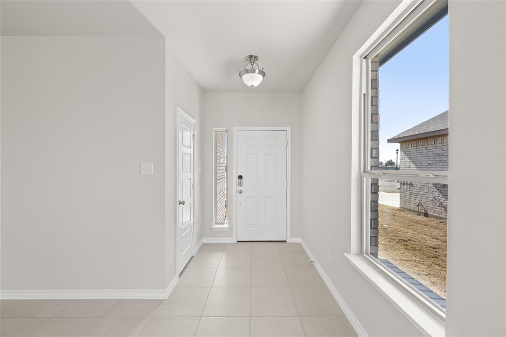1902 Cheyenne Drive Property Photo 4