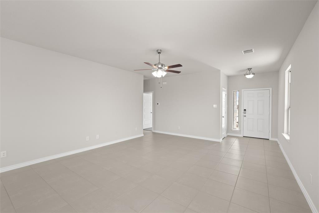 1902 Cheyenne Drive Property Photo 7