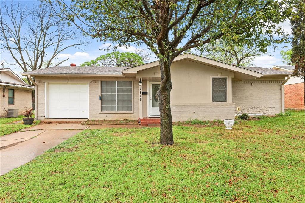 2819 Cary Drive Property Photo
