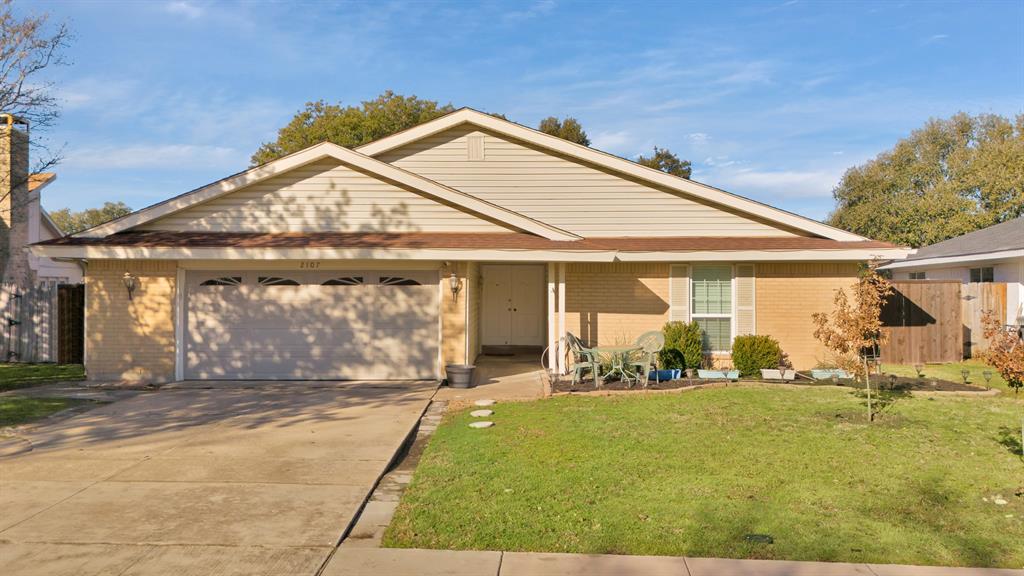 2107 Via Del Norte Property Photo