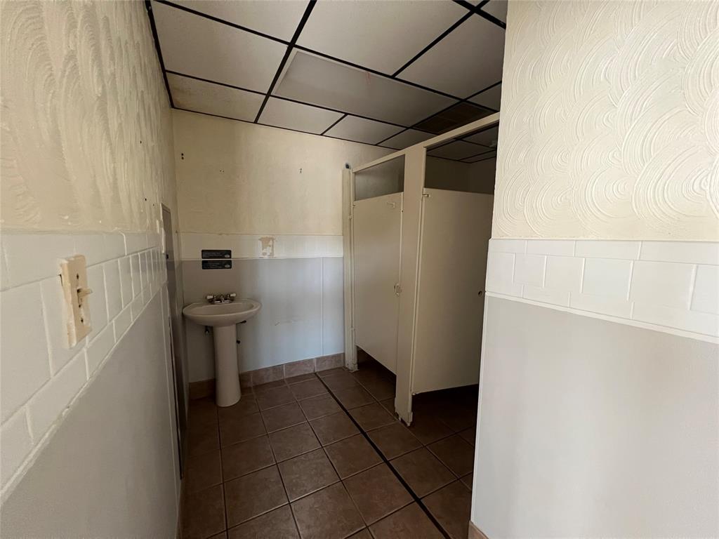 1223 E Belt Line 128 Property Photo 21