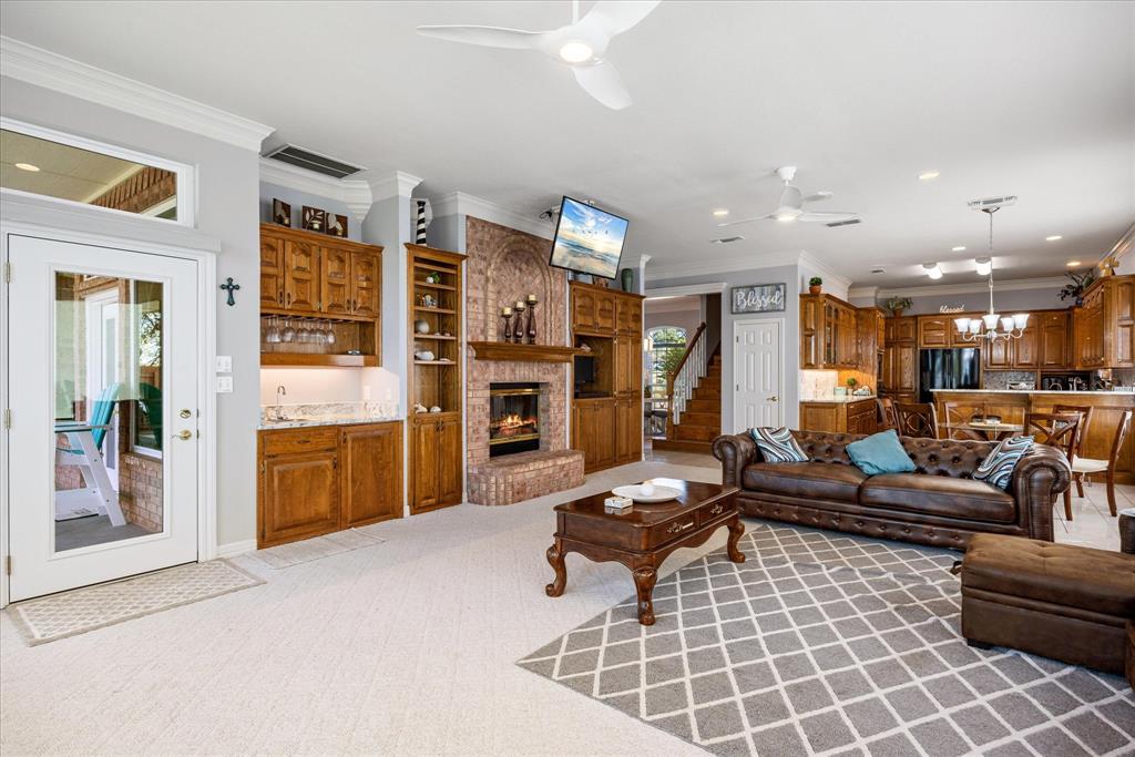 3917 Buena Vista Circle Property Photo 19