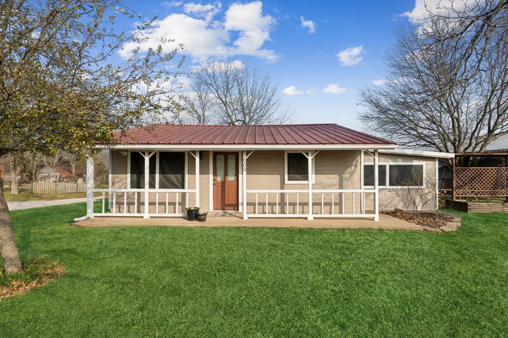 609 S Business Highway 78 Property Photo