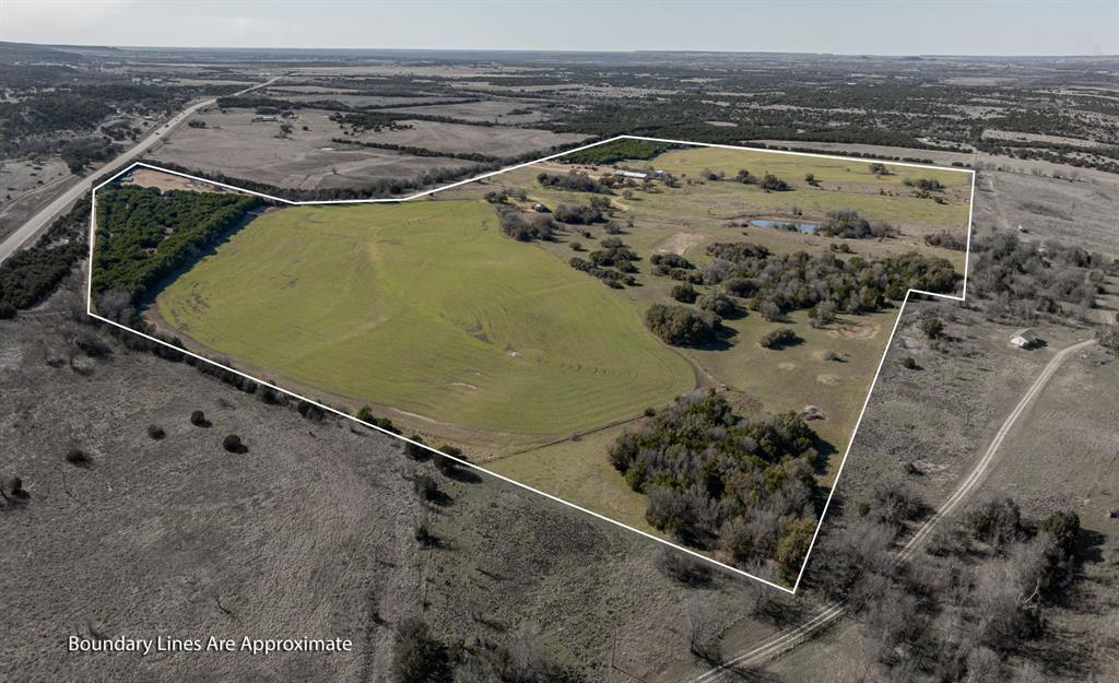 172 Private Road 2361 Property Photo 1