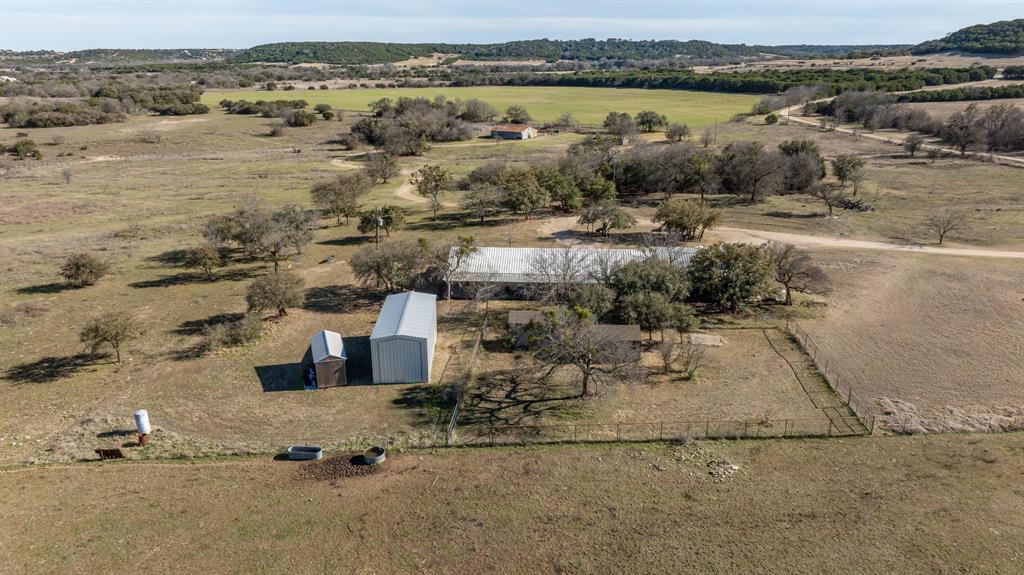 172 Private Road 2361 Property Photo 18