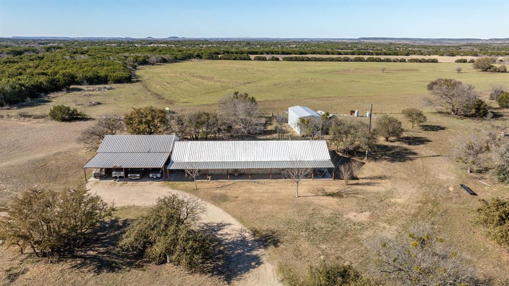 172 Private Road 2361 Property Photo 31