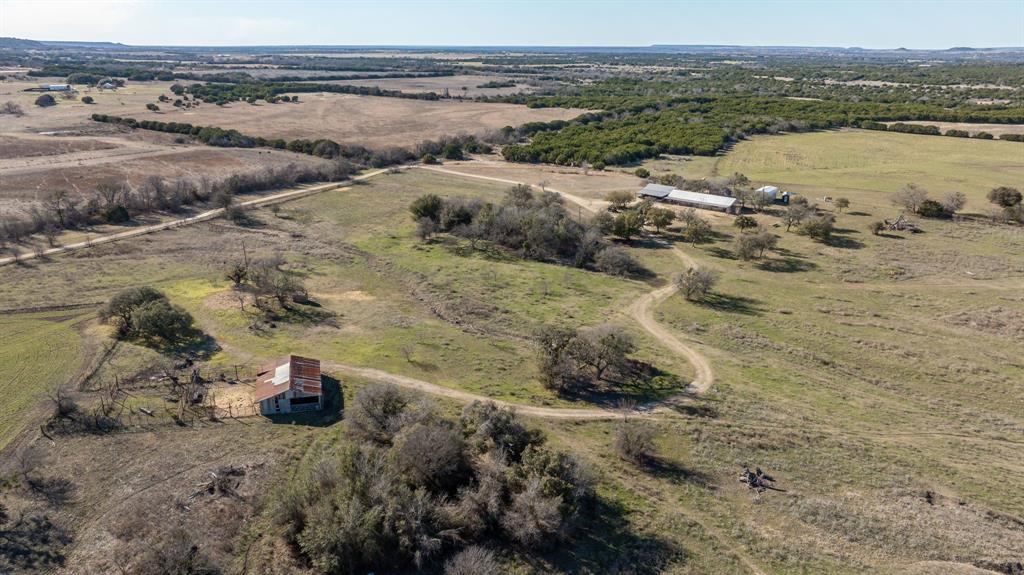 172 Private Road 2361 Property Photo 33