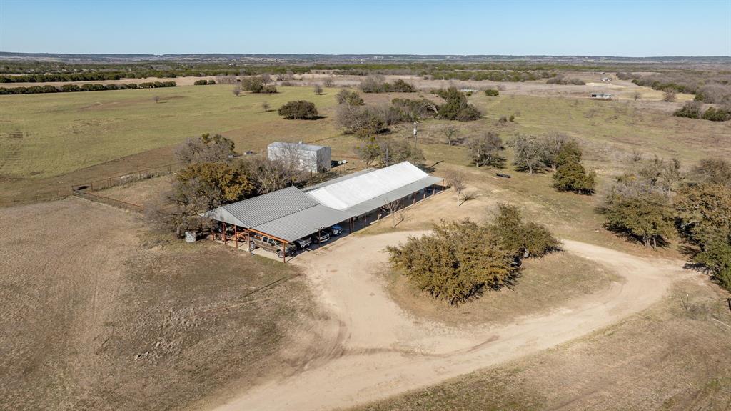 172 Private Road 2361 Property Photo 34