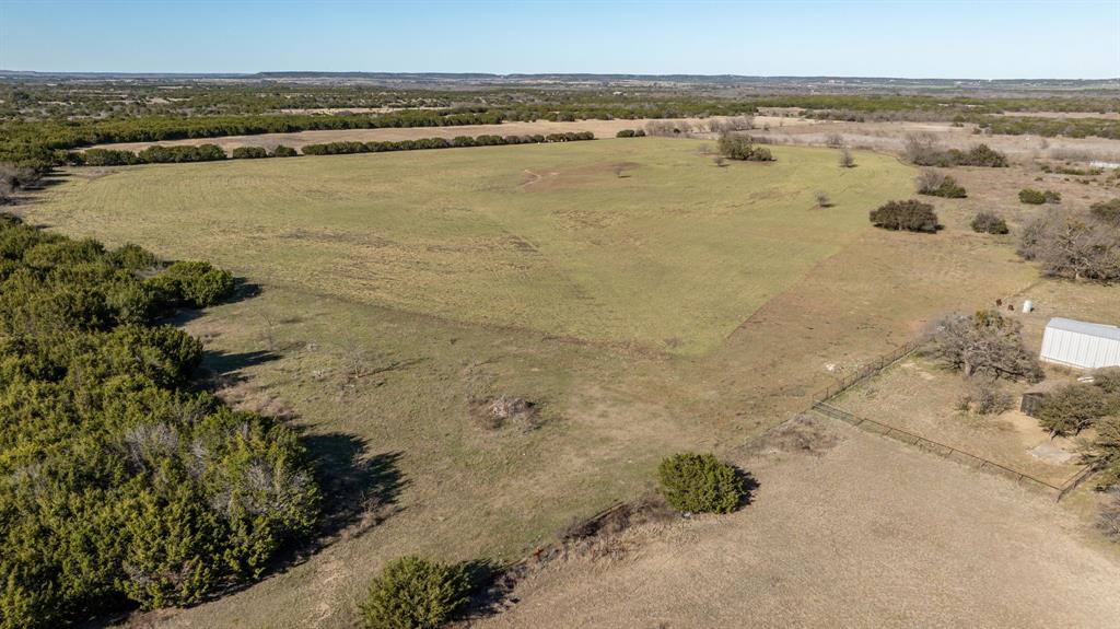 172 Private Road 2361 Property Photo 38