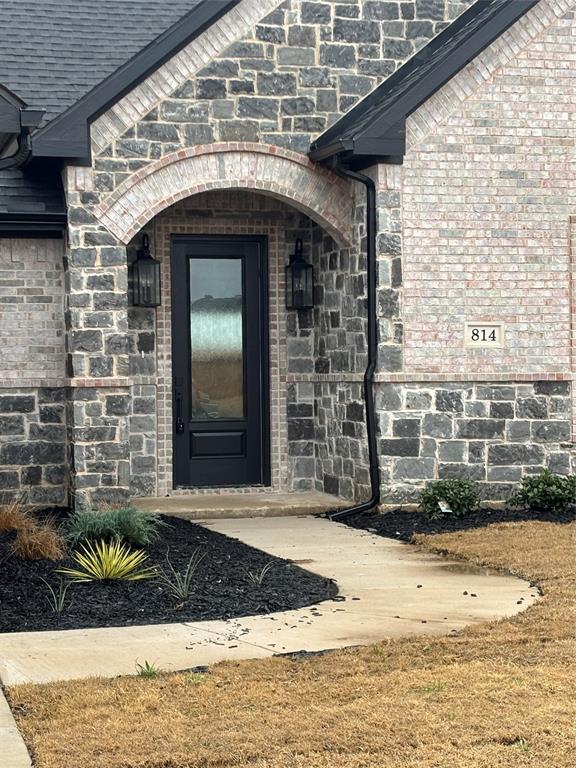 814 Mary Lee Lane Property Photo