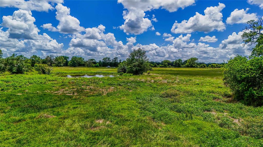 9239 Fm-1696 Property Photo 12