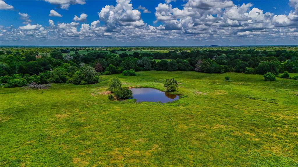 9239 Fm-1696 Property Photo 15