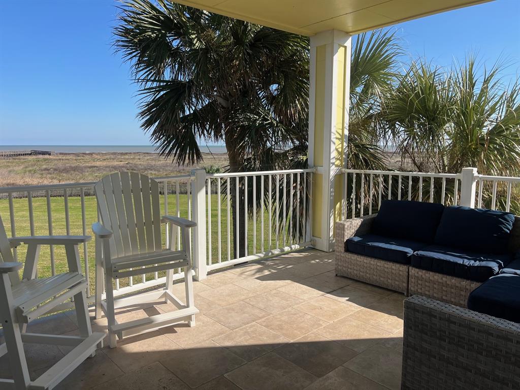 4241 Pointe West Drive Property Photo