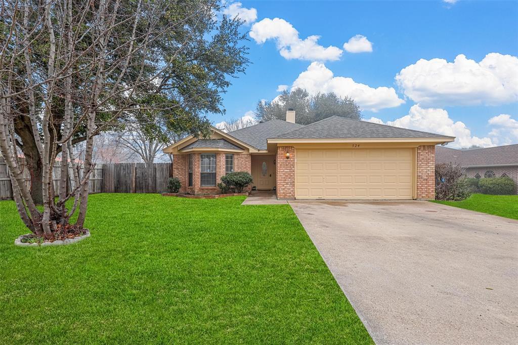 524 Oak Ridge Court Property Photo 1