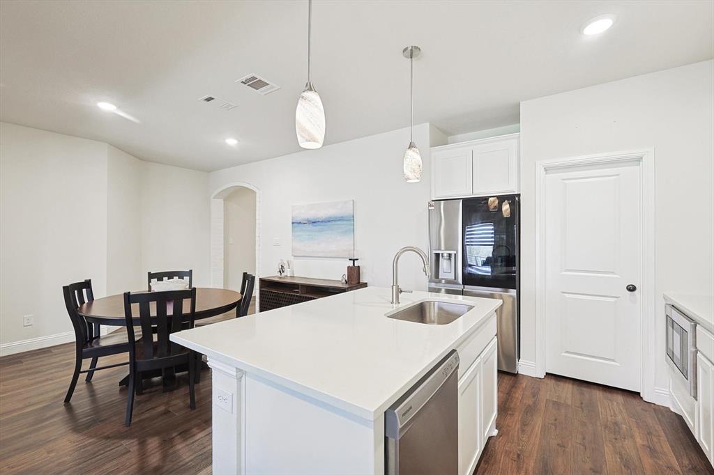 9308 Bengal Court Property Photo 14