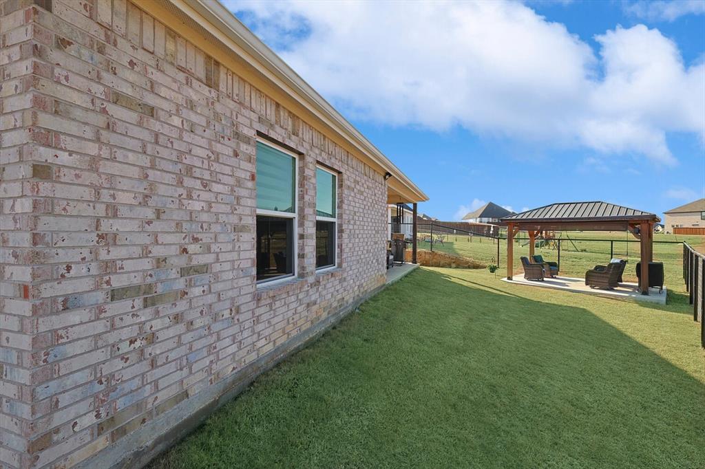 9308 Bengal Court Property Photo 34