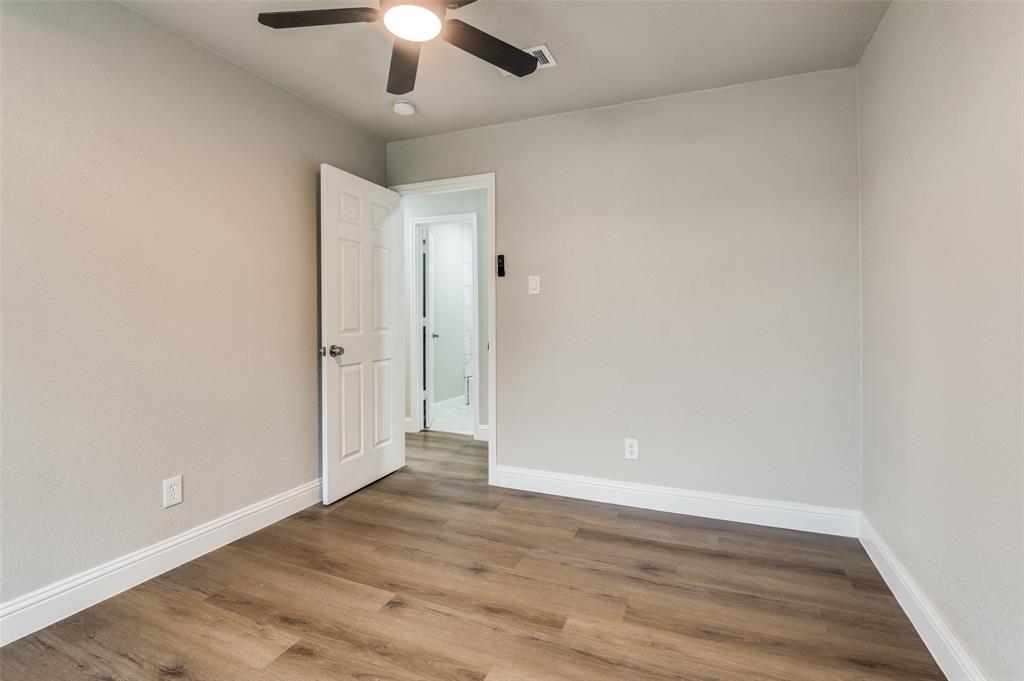 3520 Softcloud Drive Property Photo 8