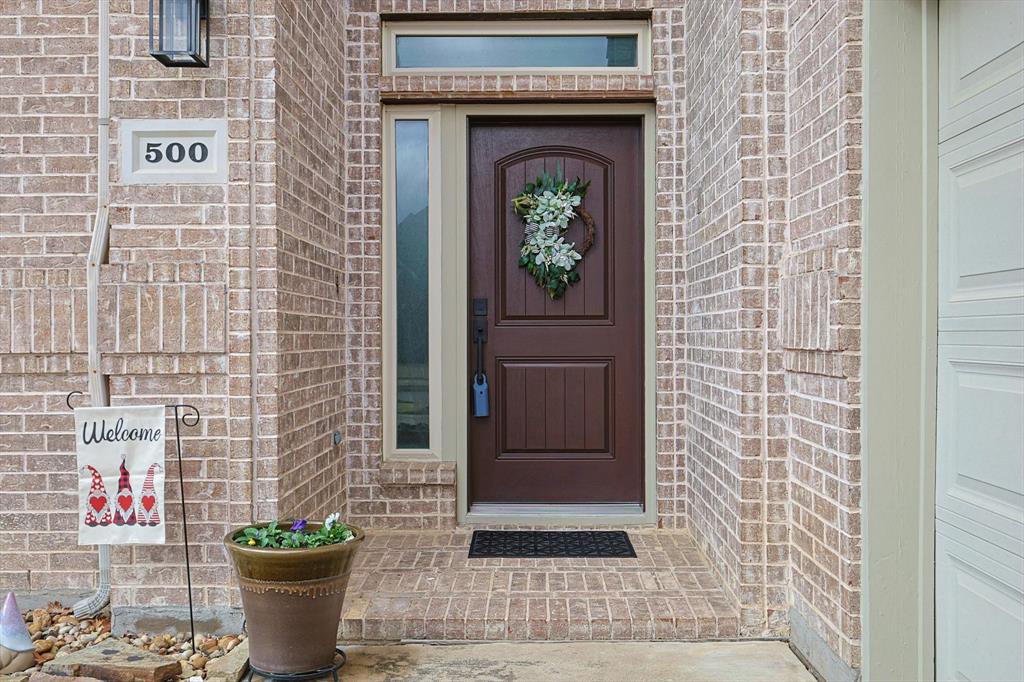 500 Ironwood Drive Property Photo 2