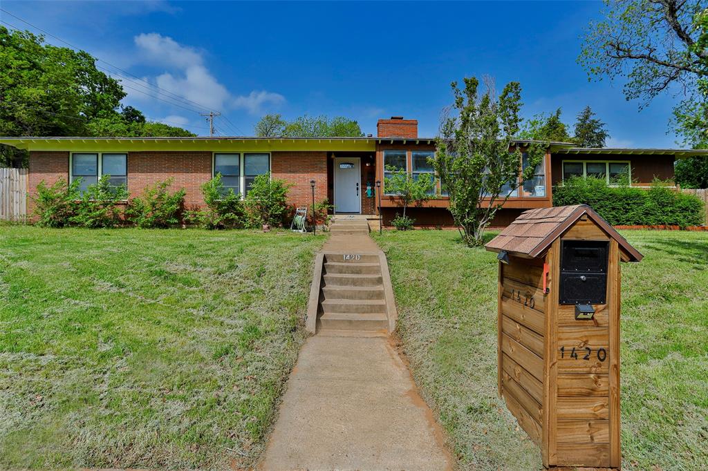 1420 Lake Shore Drive Property Photo