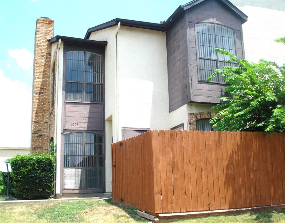 611 Oriole Boulevard 1003 Property Photo 1