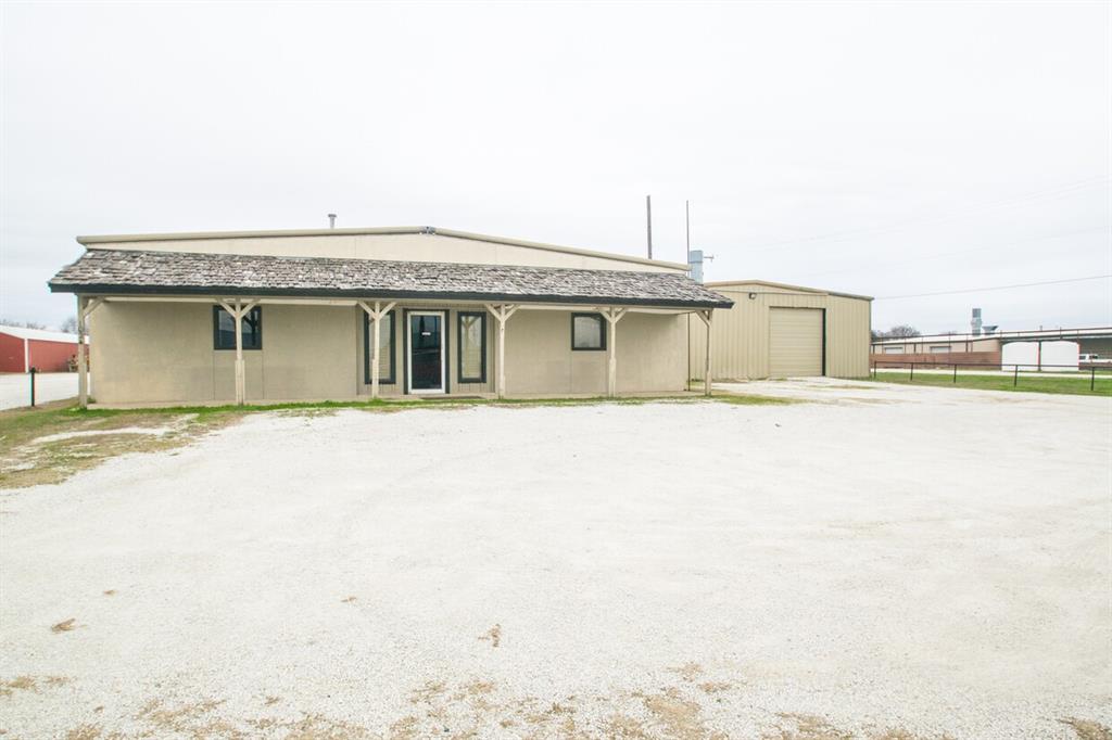 1024 Us-377 Property Photo