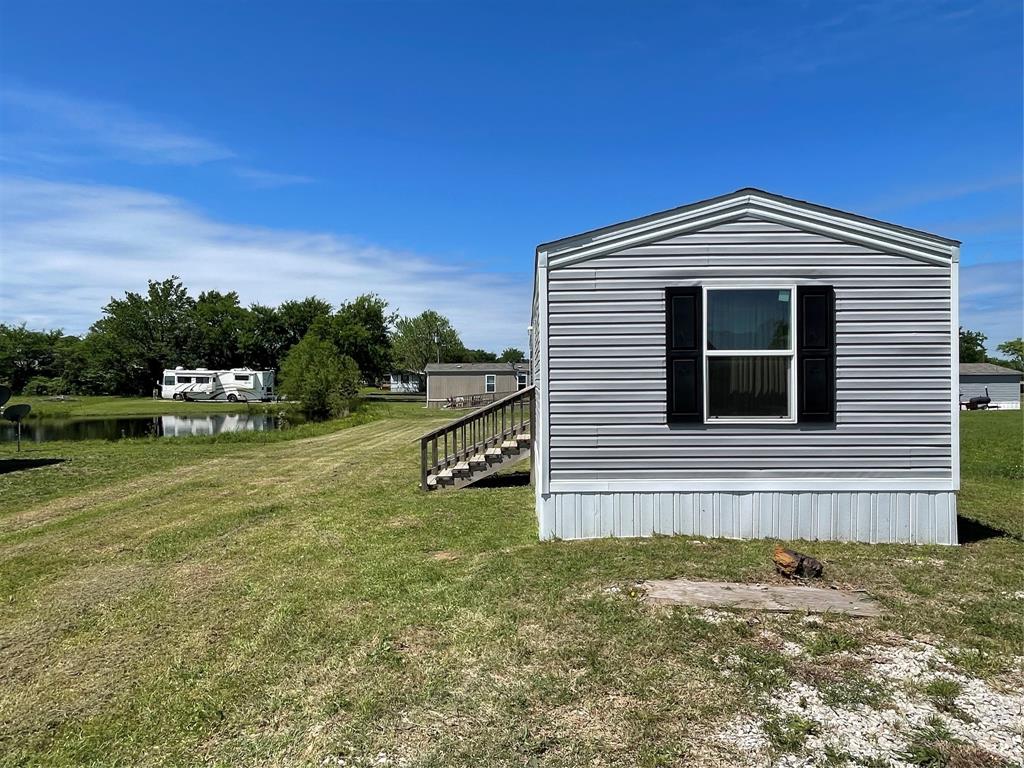 183 Whitedove Property Photo 1