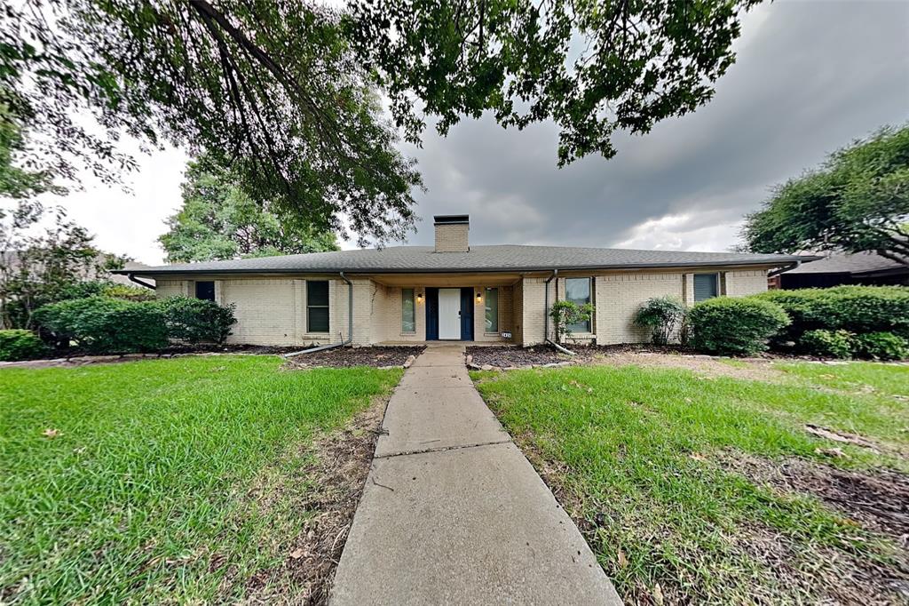 2424 Coleshire Drive Property Photo