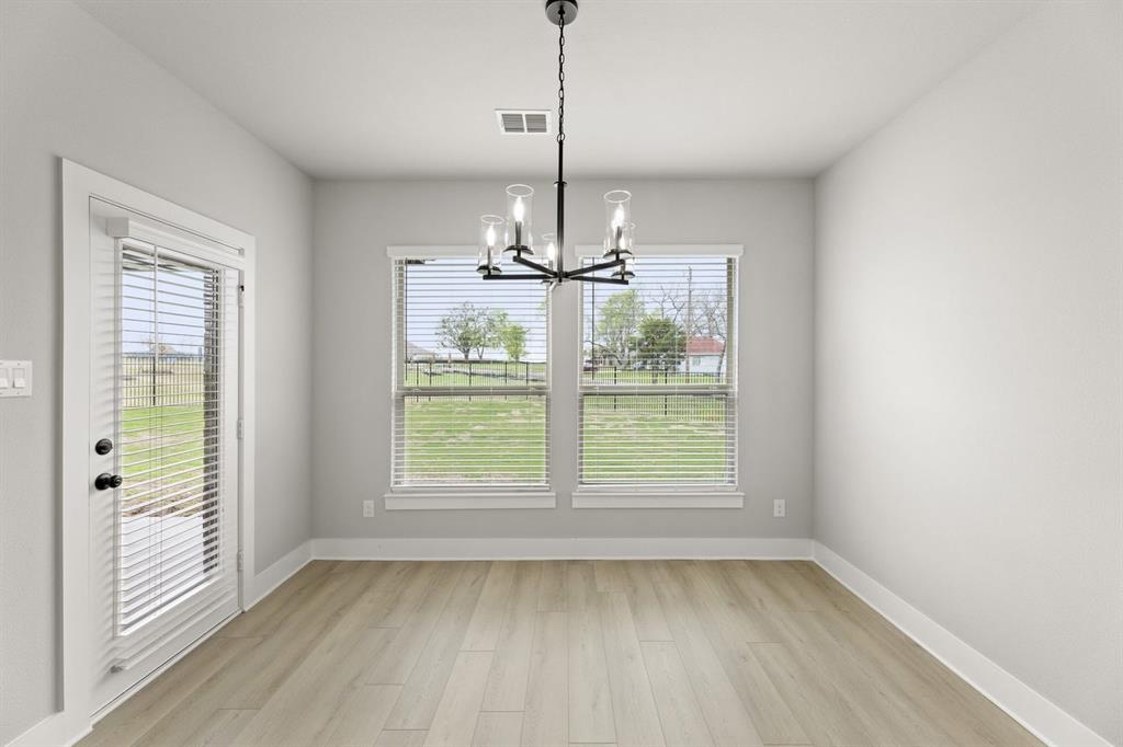932 Pilatus Lane Property Photo 12