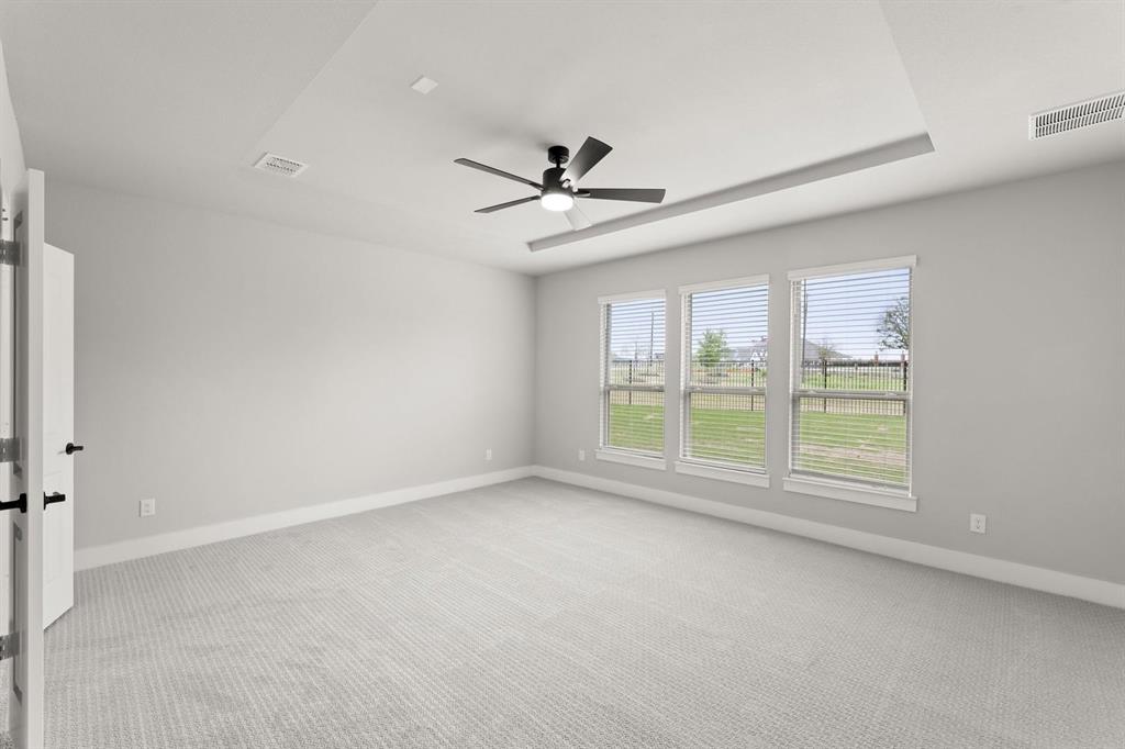 932 Pilatus Lane Property Photo 13
