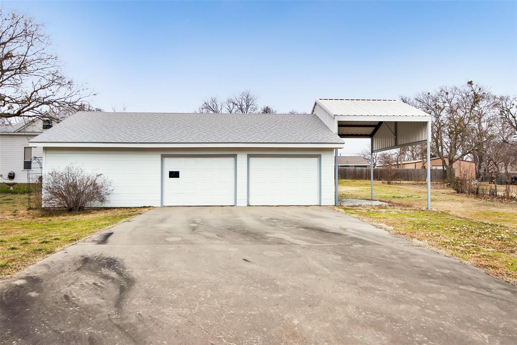 404 N Blanton Property Photo 4