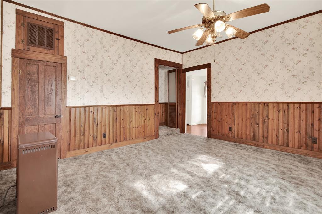404 N Blanton Property Photo 9