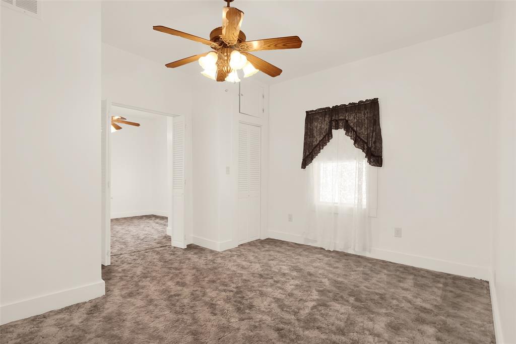 404 N Blanton Property Photo 19