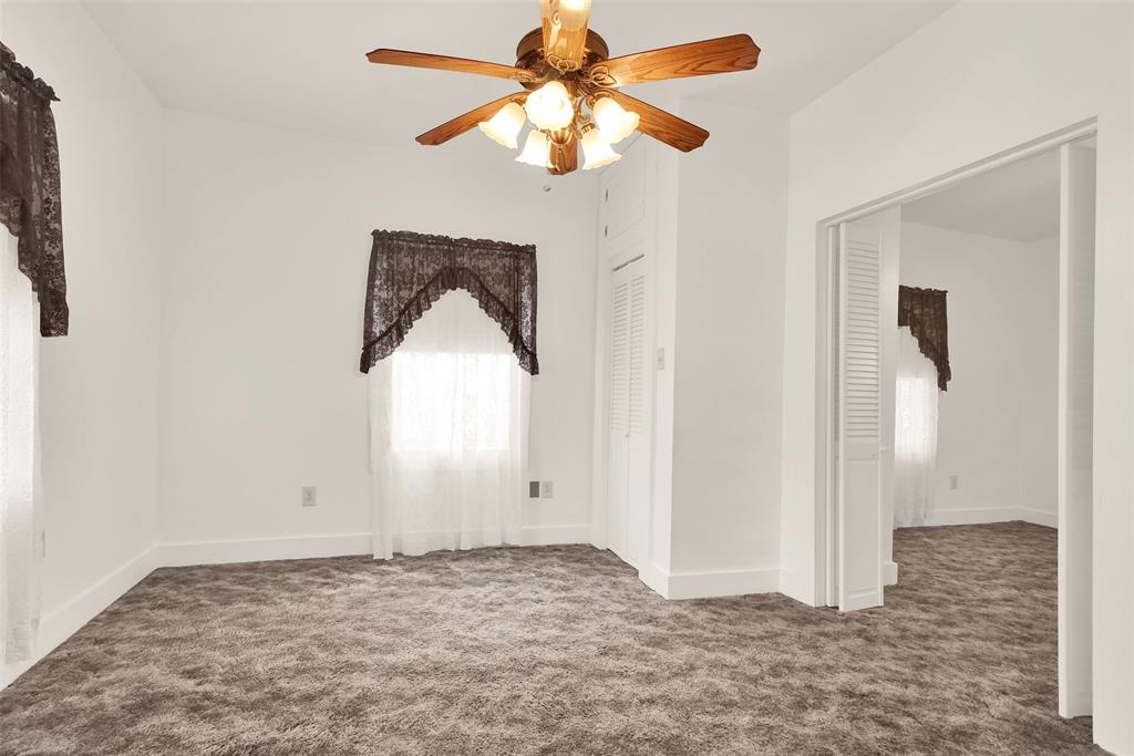 404 N Blanton Property Photo 20