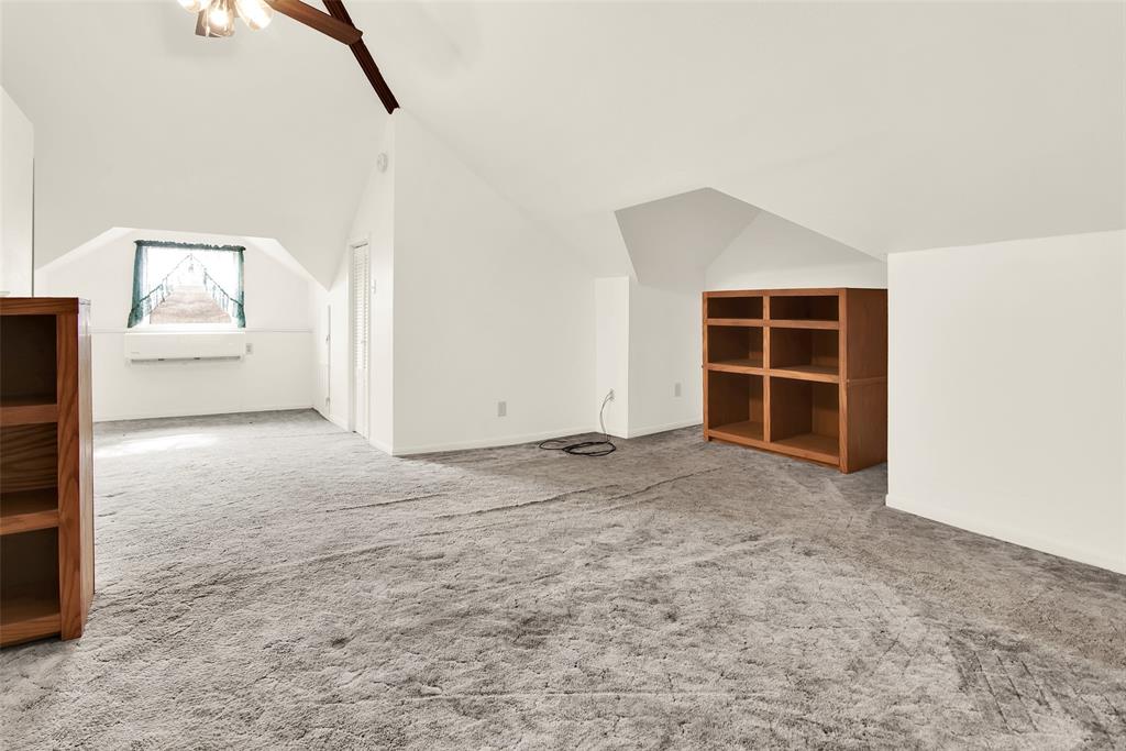 404 N Blanton Property Photo 22