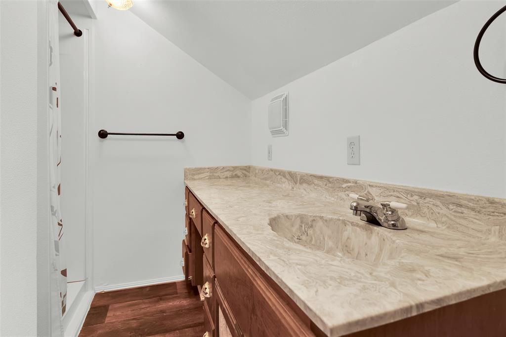 404 N Blanton Property Photo 23