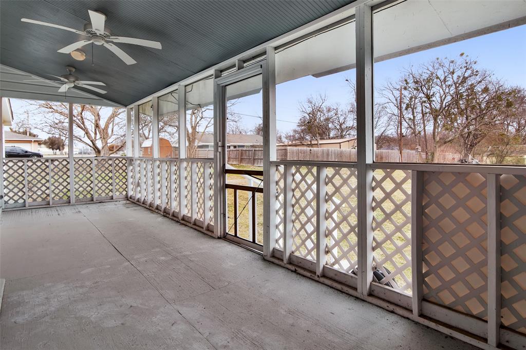 404 N Blanton Property Photo 24