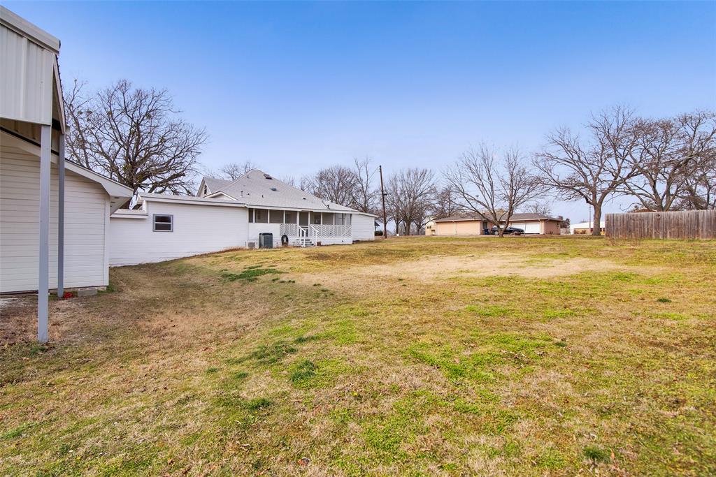 404 N Blanton Property Photo 33