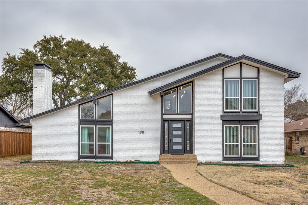 1911 Marquette Drive Property Photo