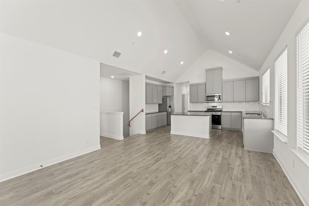 2543 Brunswick Way Property Photo 15