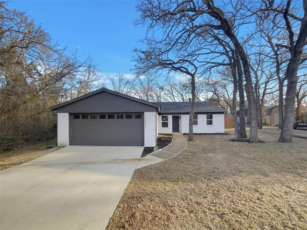 2340 Bluebird Court Property Photo