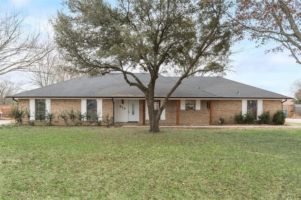 610 Meadow Lark Drive Property Photo