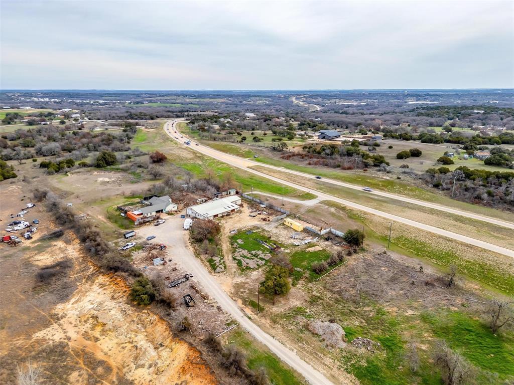 1890 Old Mineral Wells Highway Property Photo 3