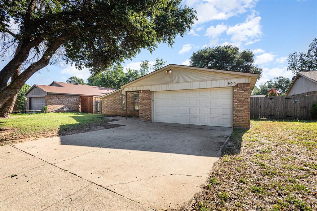 800 Matthews Court Property Photo