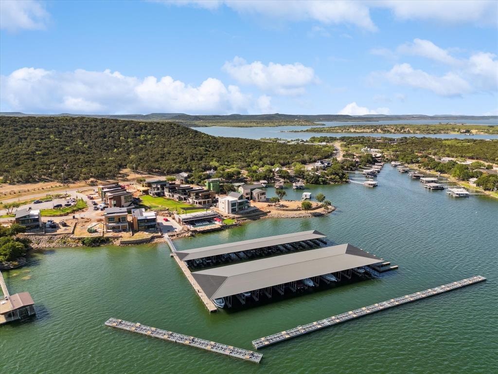 3 Breakwater Bend Property Photo 40
