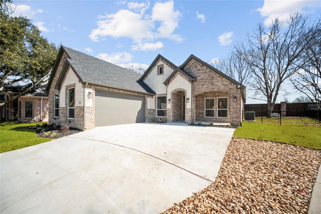 1003 Village Green Court Property Photo
