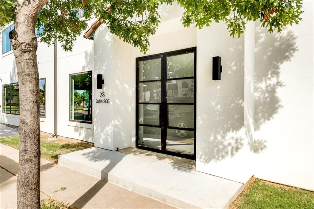 28 Village Lane 200 Property Photo 1