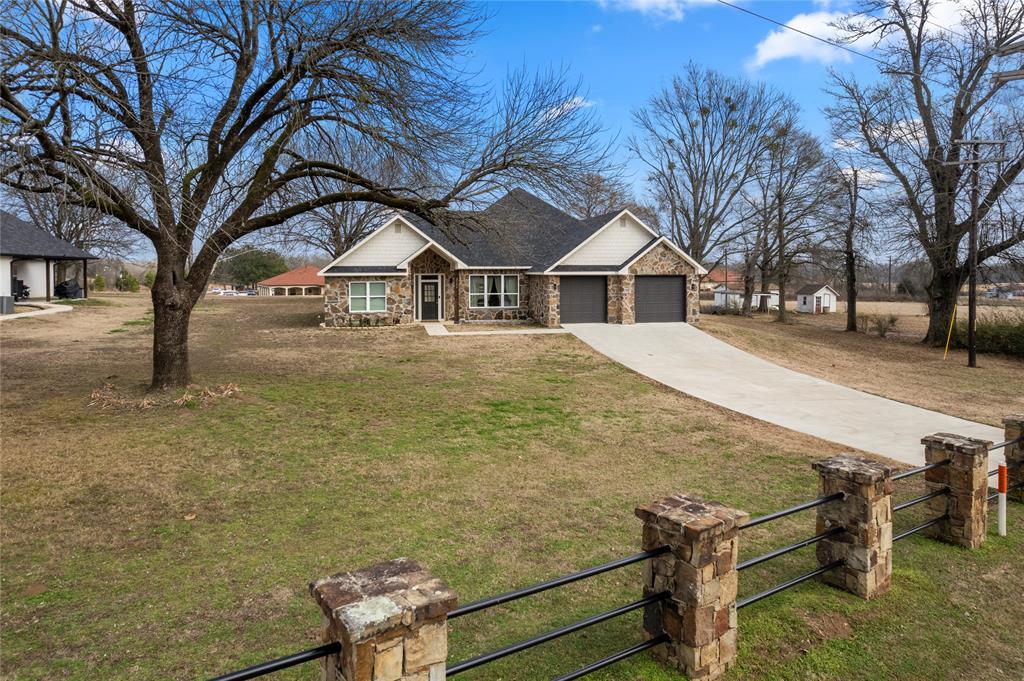 2526 Greenhill Road Property Photo 1